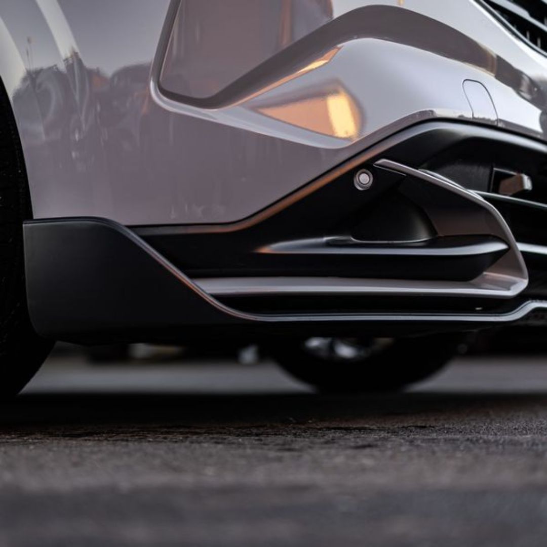 LV-RF Front chin and splitter