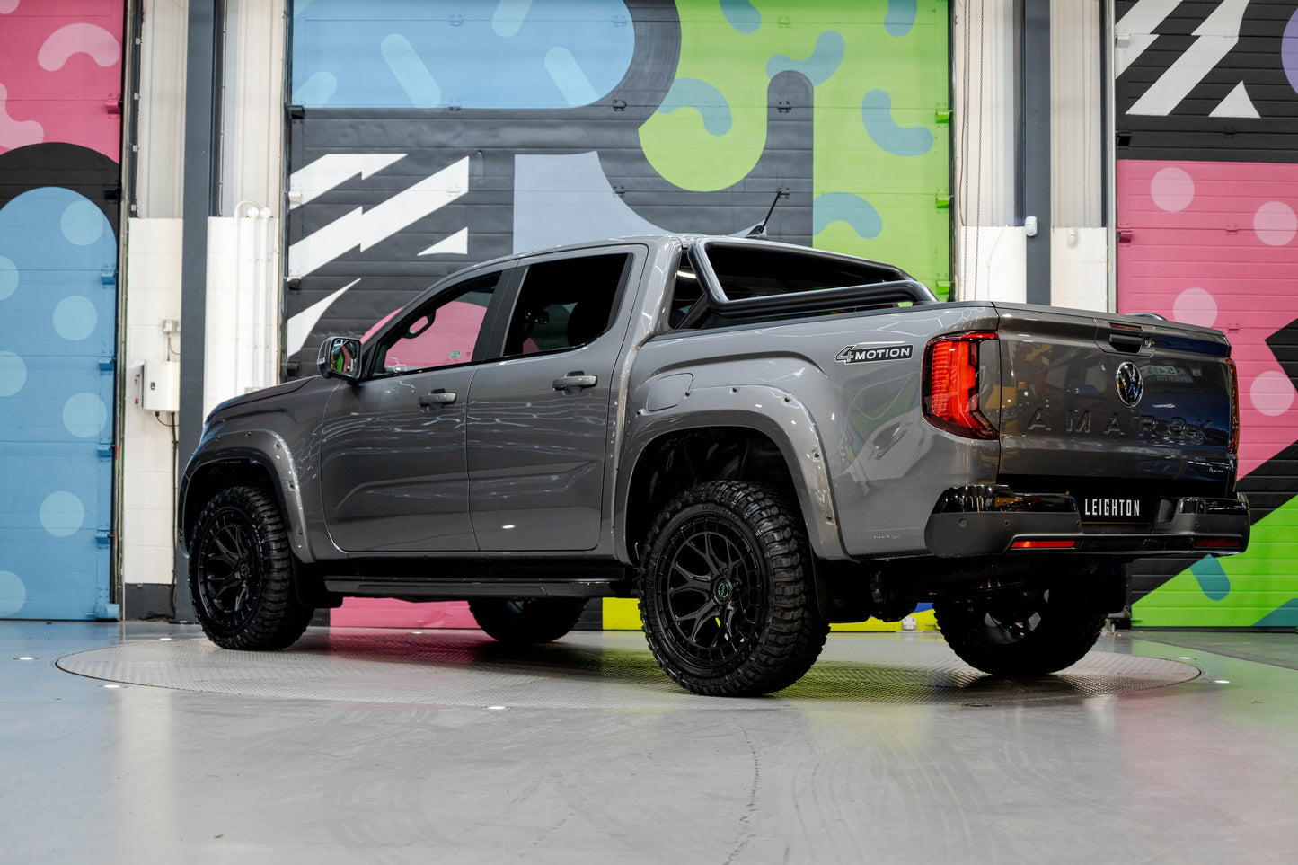 LV-X1 Gloss Black