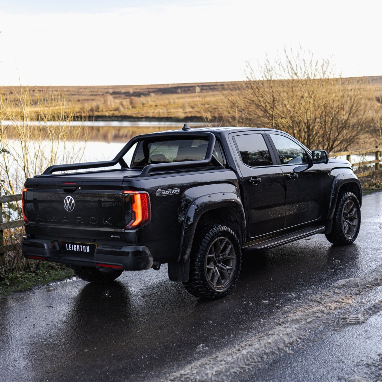 VW Amarok 2023 - EGR Flares Midnight Black