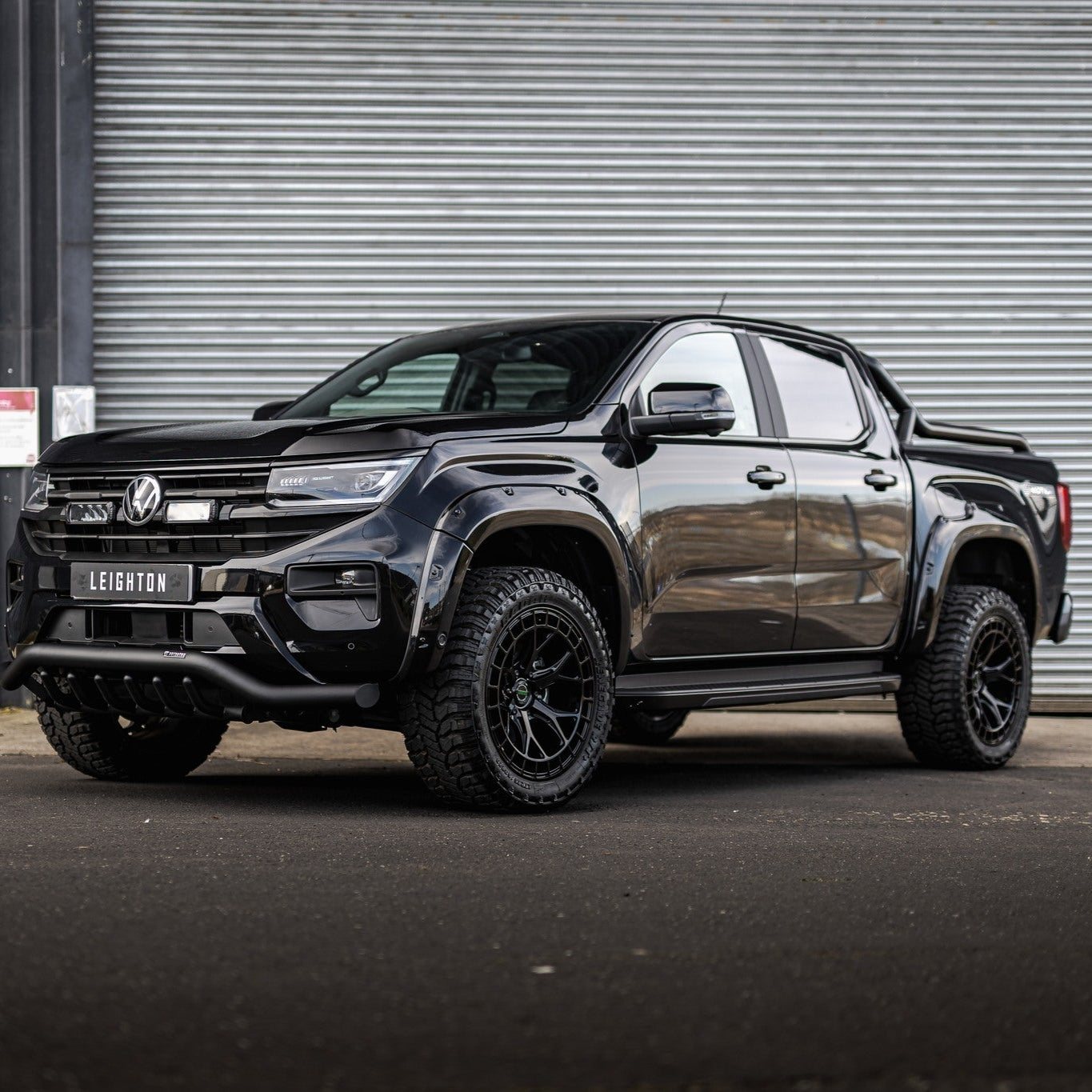 VW Amarok 2023 - EGR Flares Midnight Black