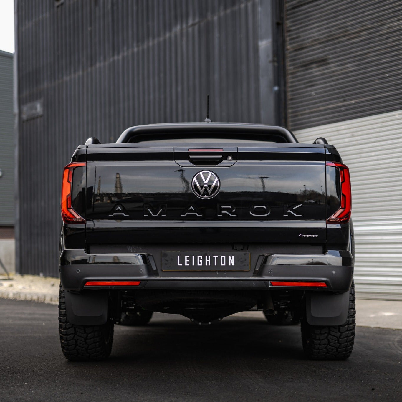 VW Amarok 2023 - EGR Flares Midnight Black