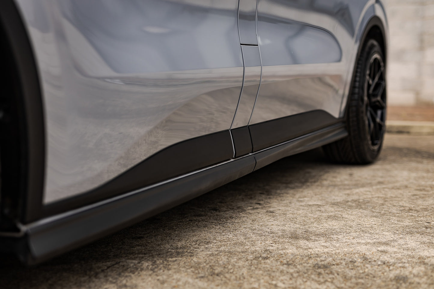 Transit Side Skirt SWB