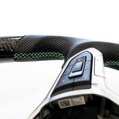 Carbon Flat Bottom T6.1 Wheel - Green