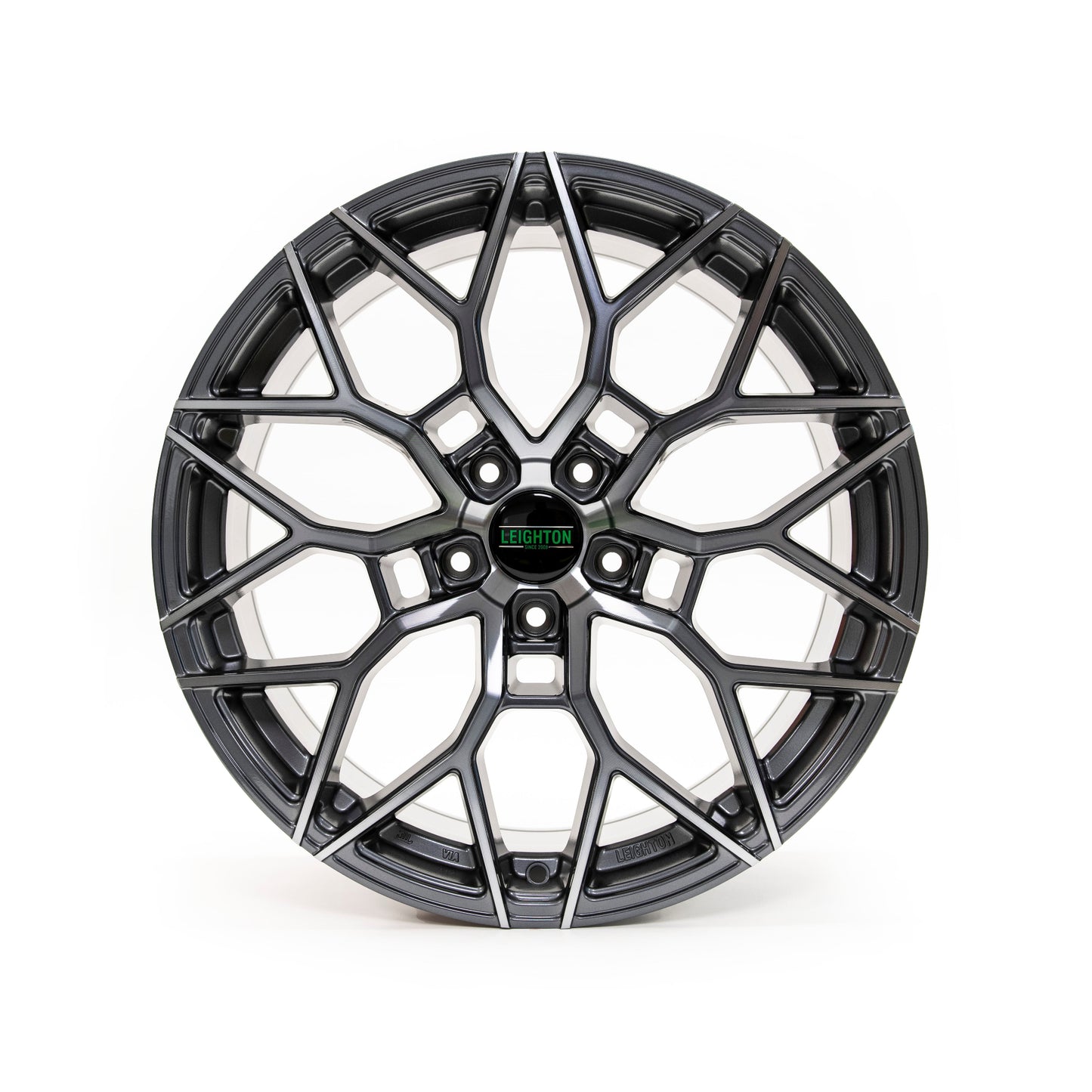 LV-2 Gunmetal & Polished Face Alloy Wheels 8.5"