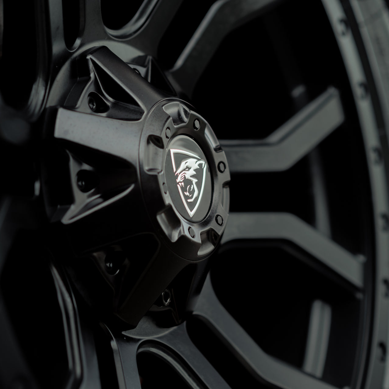 20" PREDATOR PANTHERA ALLOY FR-MB