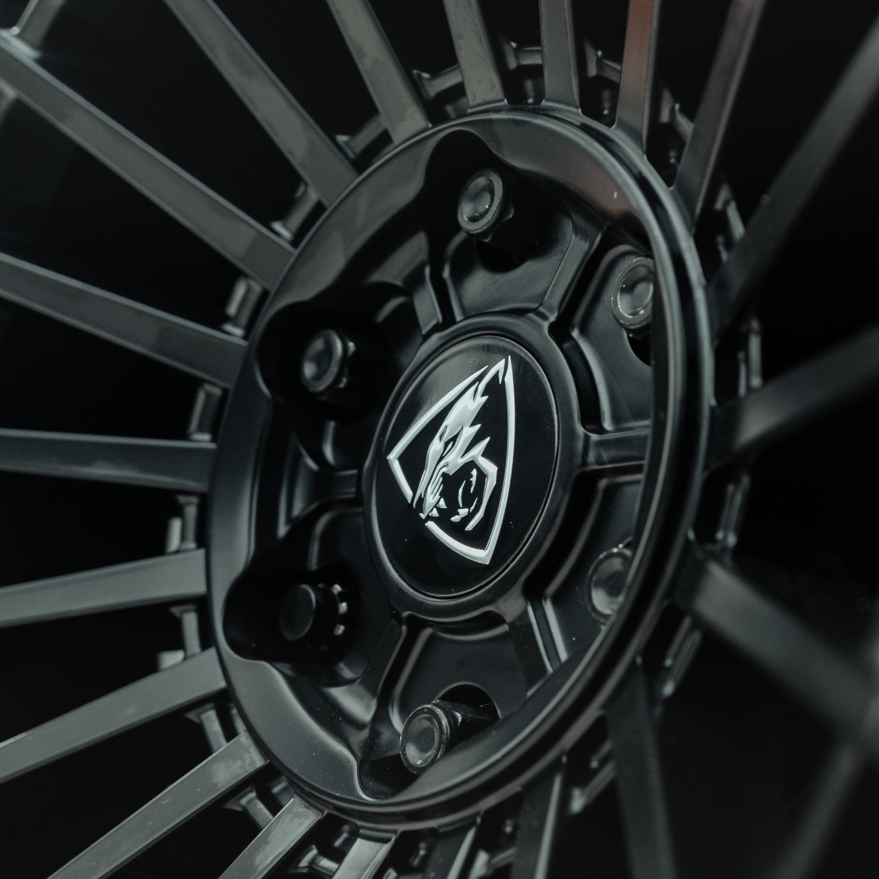 20" PREDATOR ICONIC ALLOY WHEEL - MATTE BLACK
