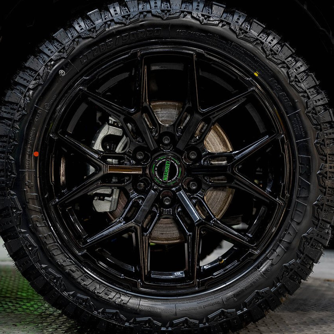 LV-X2 Gloss Black
