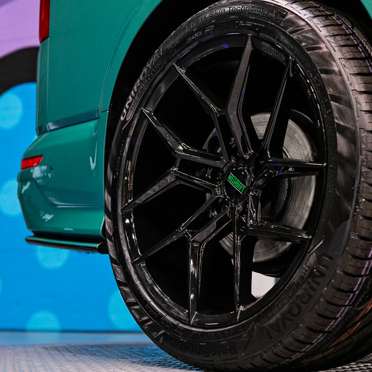 LV-3 Gloss Black Alloy Wheels 10"