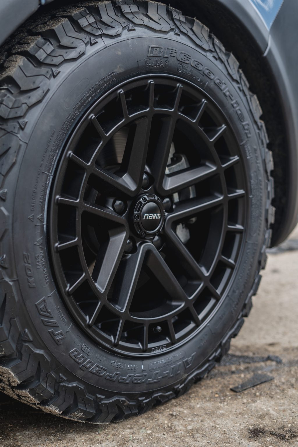 Navis MAC-AT Alloy Wheels 17" Anthracite