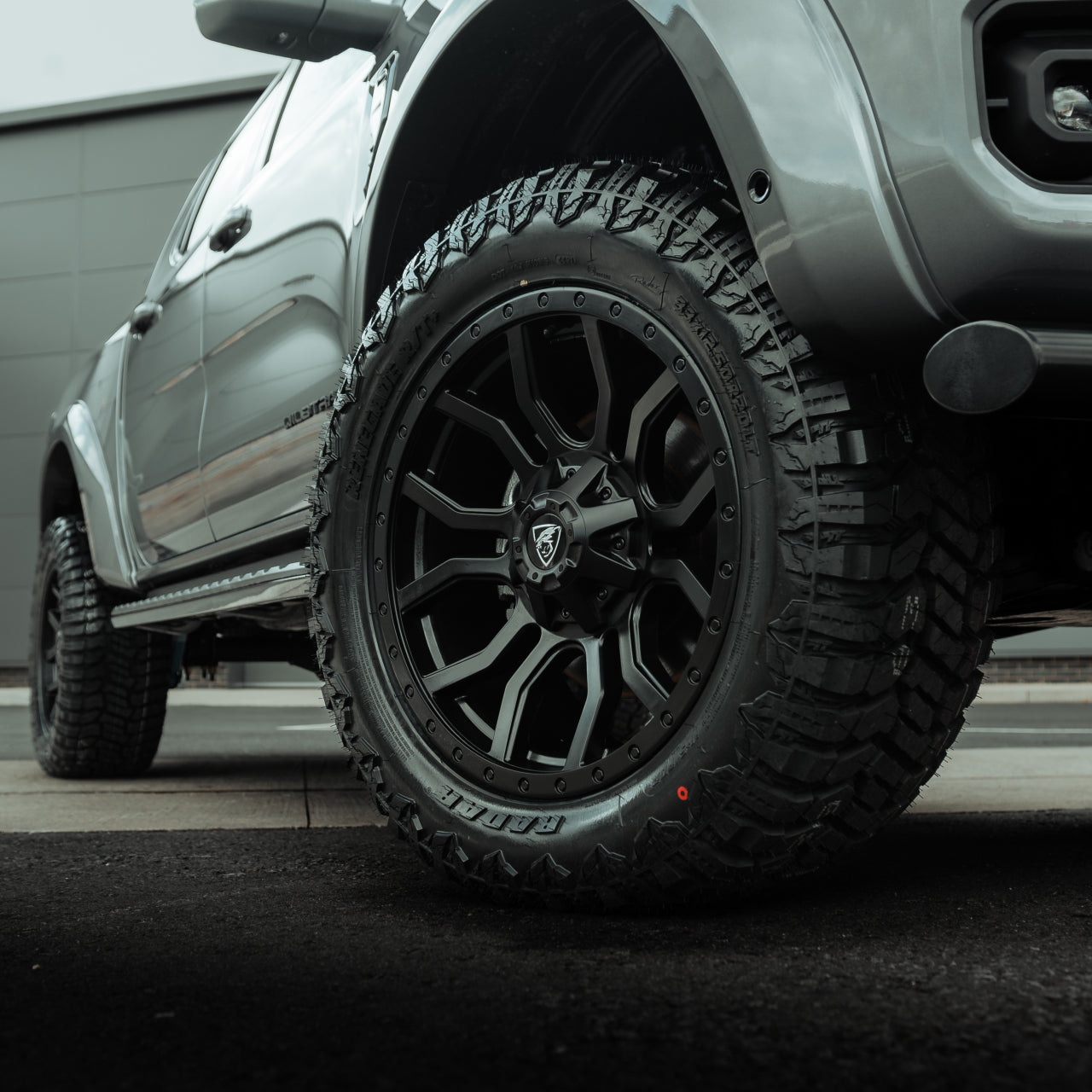20" PREDATOR PANTHERA ALLOY FR-MB
