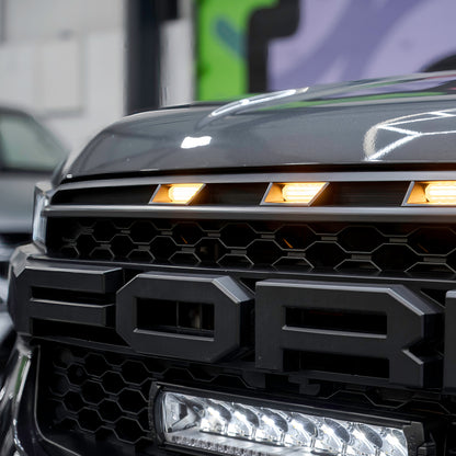 Raptor Grille  Wildtrak and XLT 2022+ 3 Lights