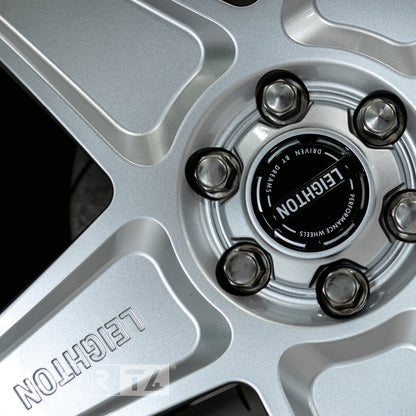 LV-T4 Silver