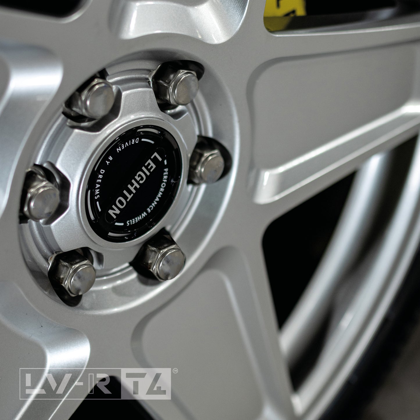 LV-T4 Silver