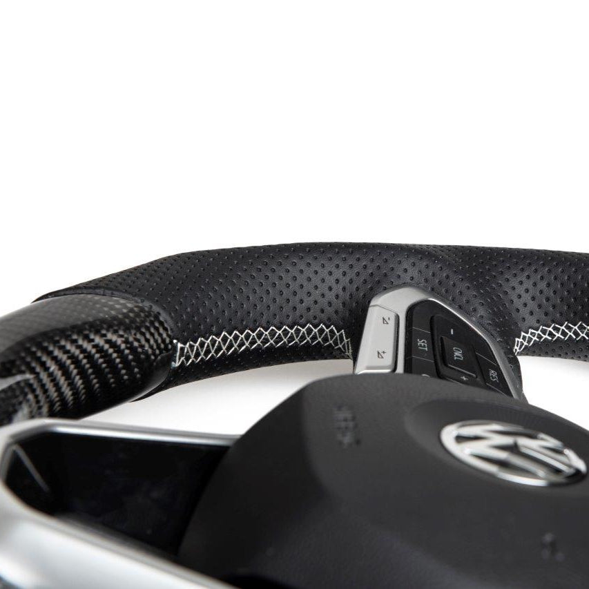 Carbon Flat Bottom T6.1 Wheel - Grey