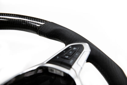 Carbon Flat Bottom T6.1 Wheel - Black